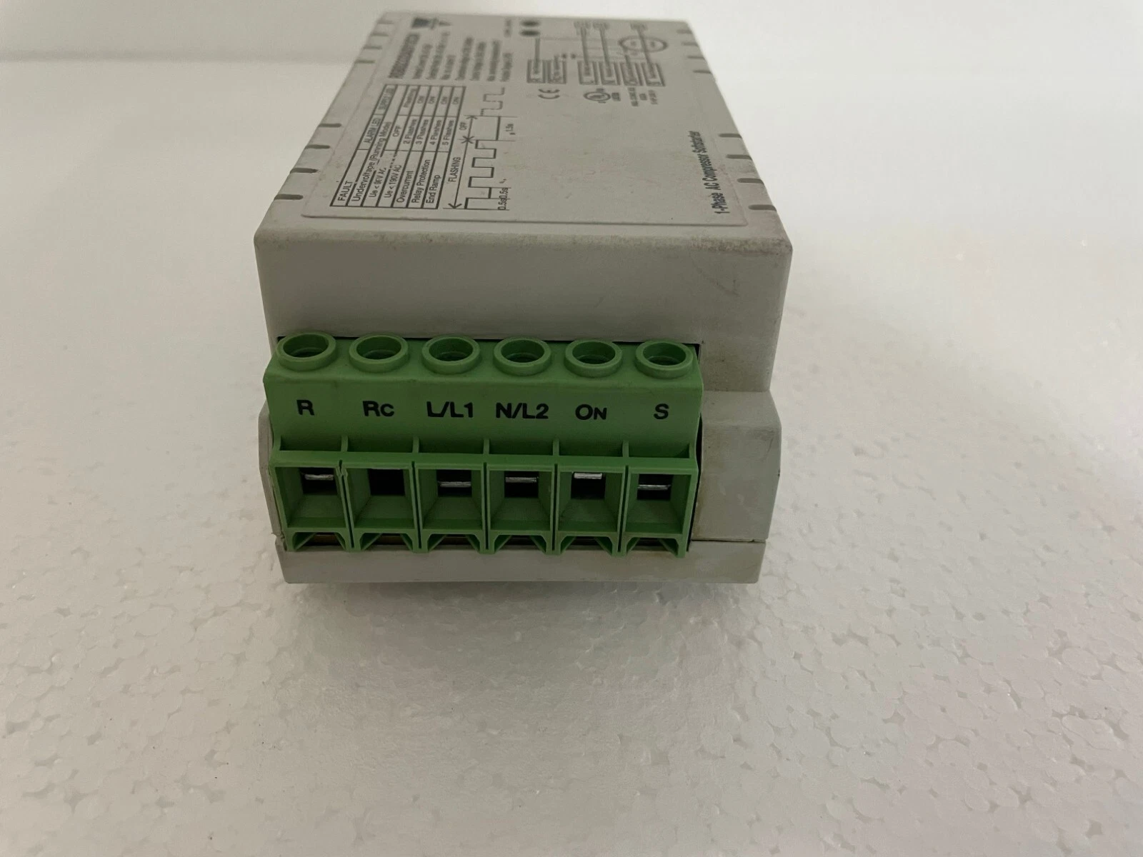 admin/uploads/uploads/Carlo Gavazzi RSBS2332A2V12C24 1-Phase AC Compressor Soft Starter_4.webp